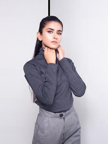 Charcoal Turtle Neck (H-CHARCOAL)