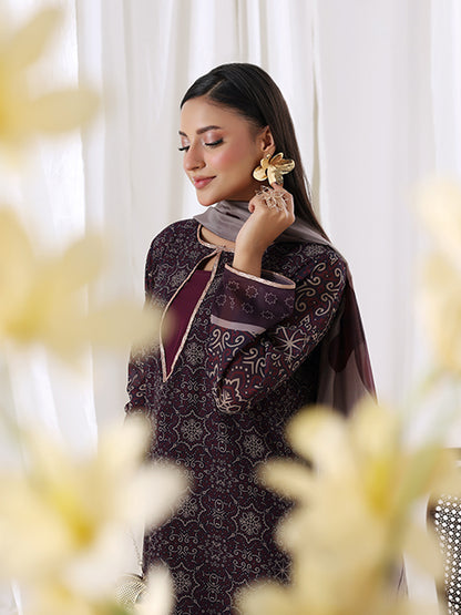 Plum Noir Elegance (FR-831)