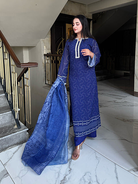 Midnight Blue Elegance (FR-810)