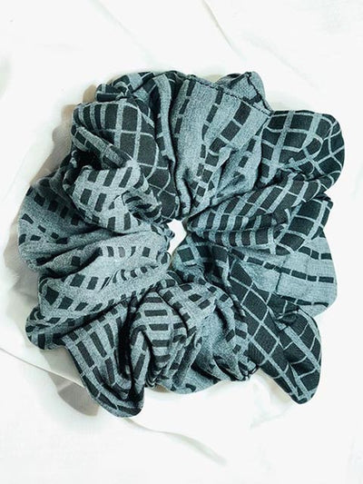 Checkered Scruncie (B-104)