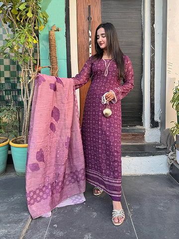 Wine Garden Charm (FR-808)